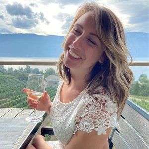 Meet your Posher, Tiana